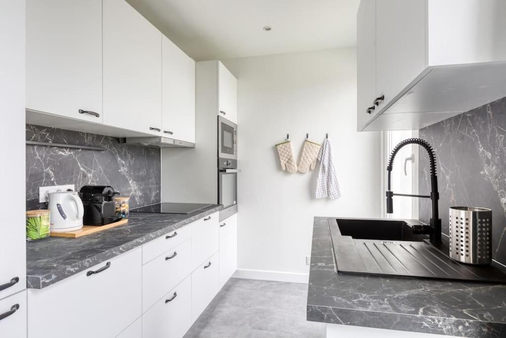 Premium Flat 6 People With Billard And Terrace Stade De France サン＝ドニ エクステリア 写真
