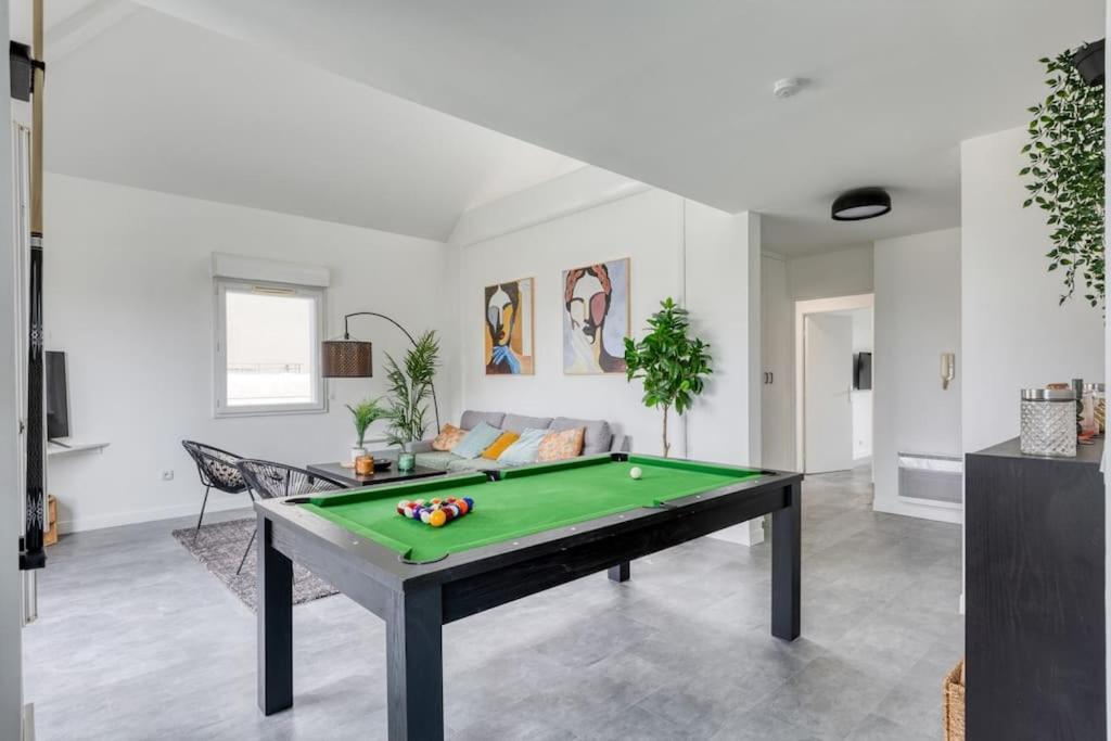 Premium Flat 6 People With Billard And Terrace Stade De France サン＝ドニ エクステリア 写真